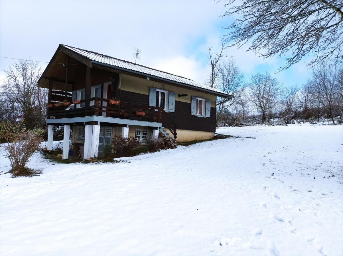 Chalet Deux Chambres Au Calme Saint-Brisson Экстерьер фото